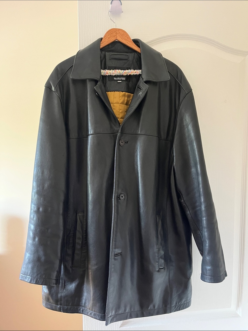 Men's vintage 90’s Black Leather Coat with Quilted Lining